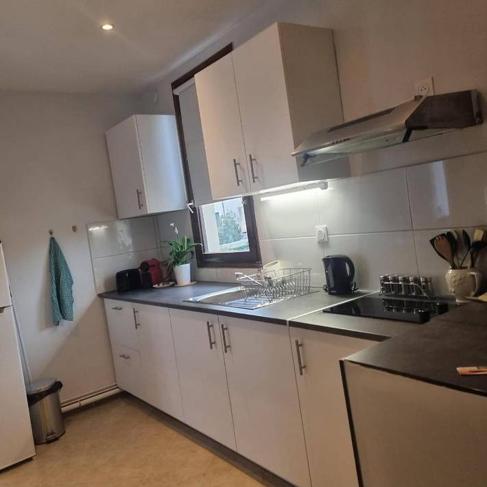 Gîte pour 4 personnes, avec vue et jardin à Paray-Vieille-Poste - 3