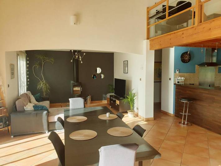 Location de vacances pour 11 personnes, avec vue ainsi que jardin et vue sur le lac à Carla-Bayle - 3