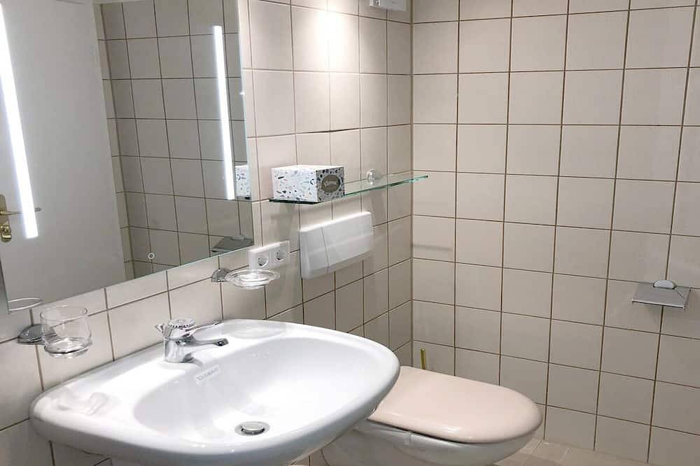 Ganze Wohnung, Gemütliches Appartement (30 qm) in ruhiger Lage in Altdorf bei Nürnberg, Frankenalb