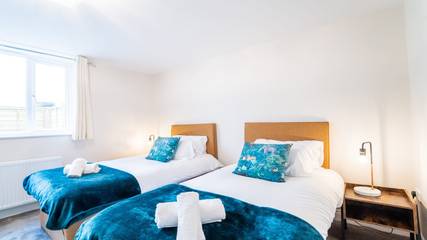 Glamping for 4 People in Great Yarmouth, Norfolk, Photo 3