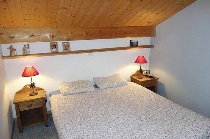 Gîte pour 7 personnes, avec balcon à Valezan - 4