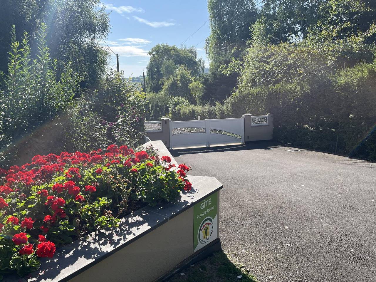 Gîte d'Aydat avec terrasse et parking in Aydat, Parc naturel régional des Volcans d'Auvergne