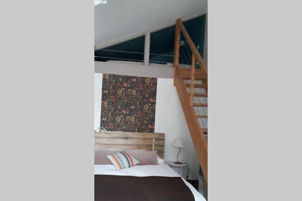 Appartement entier, One-Bedroom Apartment in Dol-de-Bretagne, Région de Saint-Malo