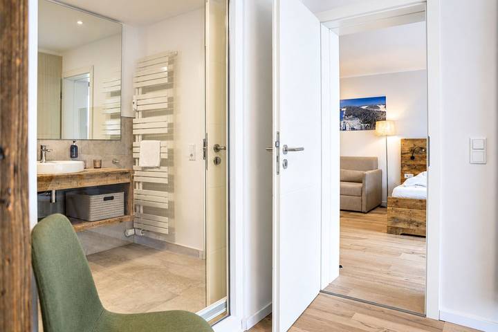 Ganze Wohnung, Smart Resorts - Haus Brilliant - Ferienwohnung 603 mit 1 Schlafzimmer und Balkon, max. 6 Personen in Winterberg, Hochsauerlandkreis
