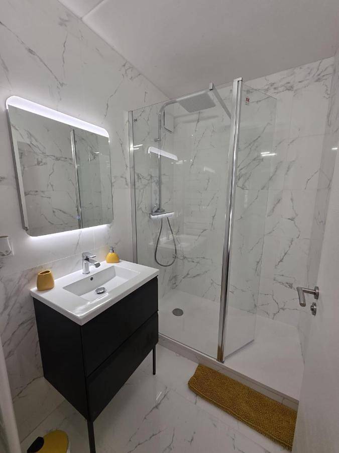 Appartement entier, Lac de maine - 75m2 refait a neuf in Angers, Région d'Angers