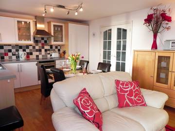 Holiday Rental for 5 People in Porthleven, Cornwall, Photo 2
