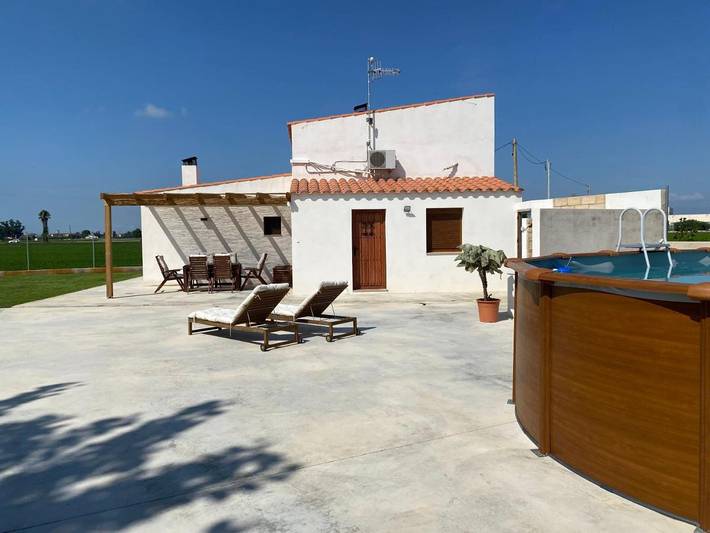 Chalet para 8 personas, con Terraza y Jardín además de Piscina y Vistas en Delta del Ebro - 2