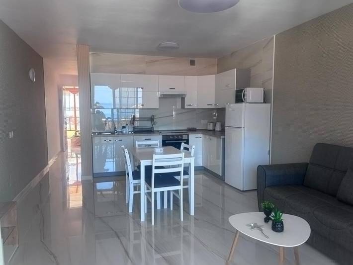 Holiday rental for 3 people, with balcony, child-friendly in Acantilados de los Gigantes