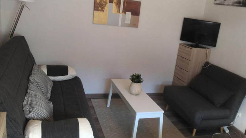 Holiday apartment for 5 people, with balcony - 1