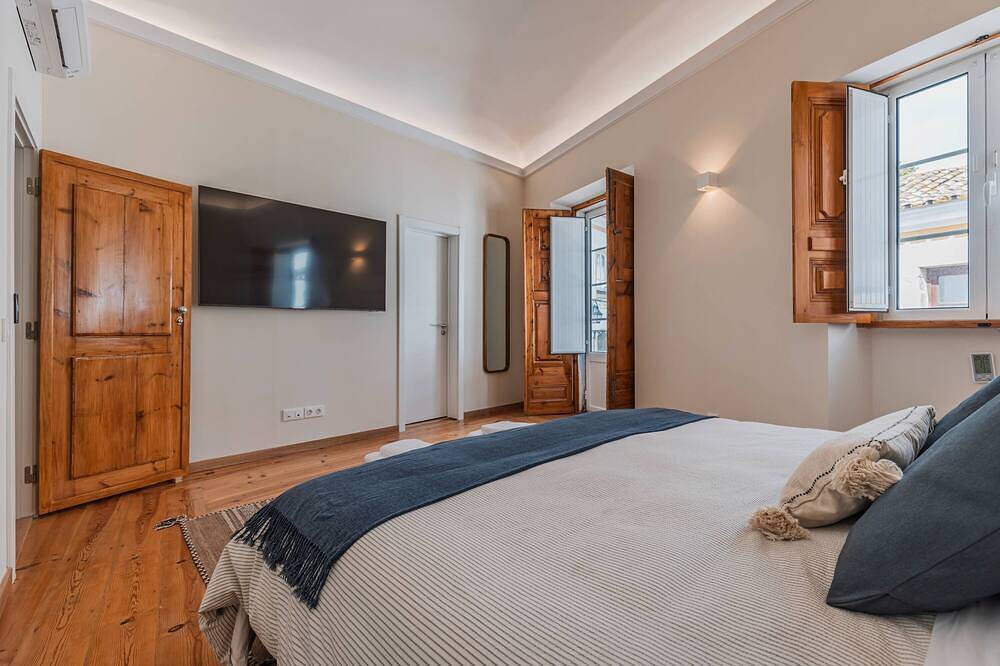 Geheel appartement, Évora townhouse with patio in Évora, Évora District