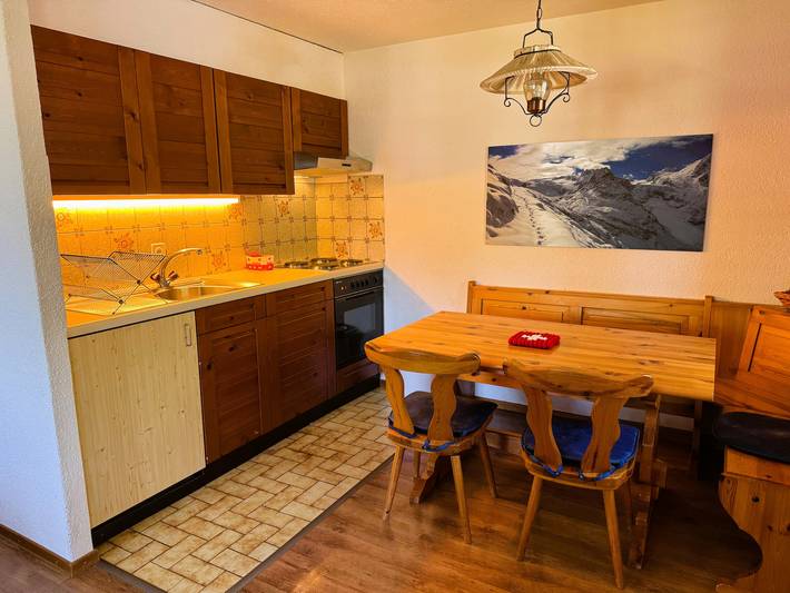 Gîte pour 6 personnes, avec balcon à Evolène - 4