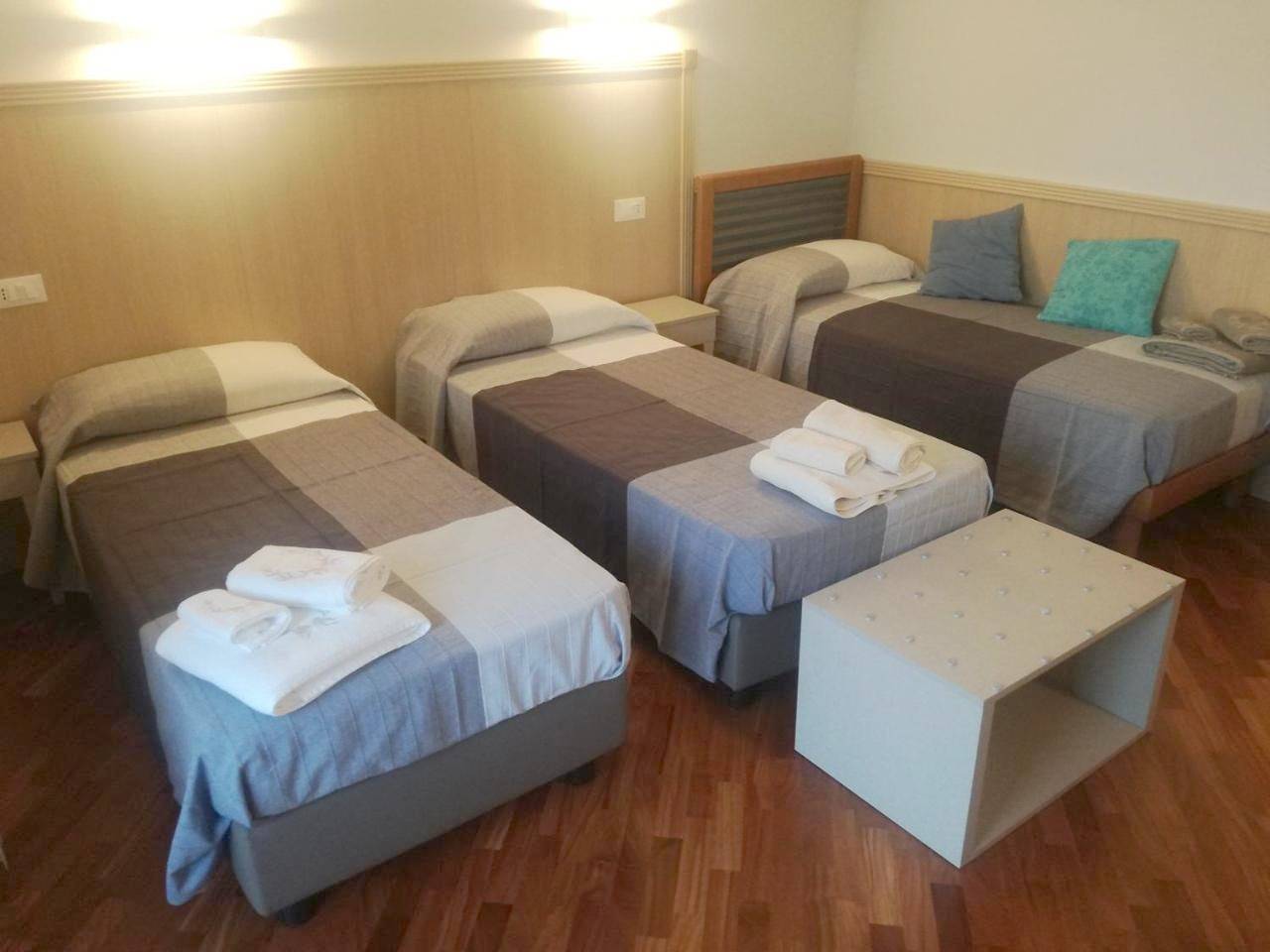 Double or Twin Room with Private Bathroom in Penne, Province de Pescara