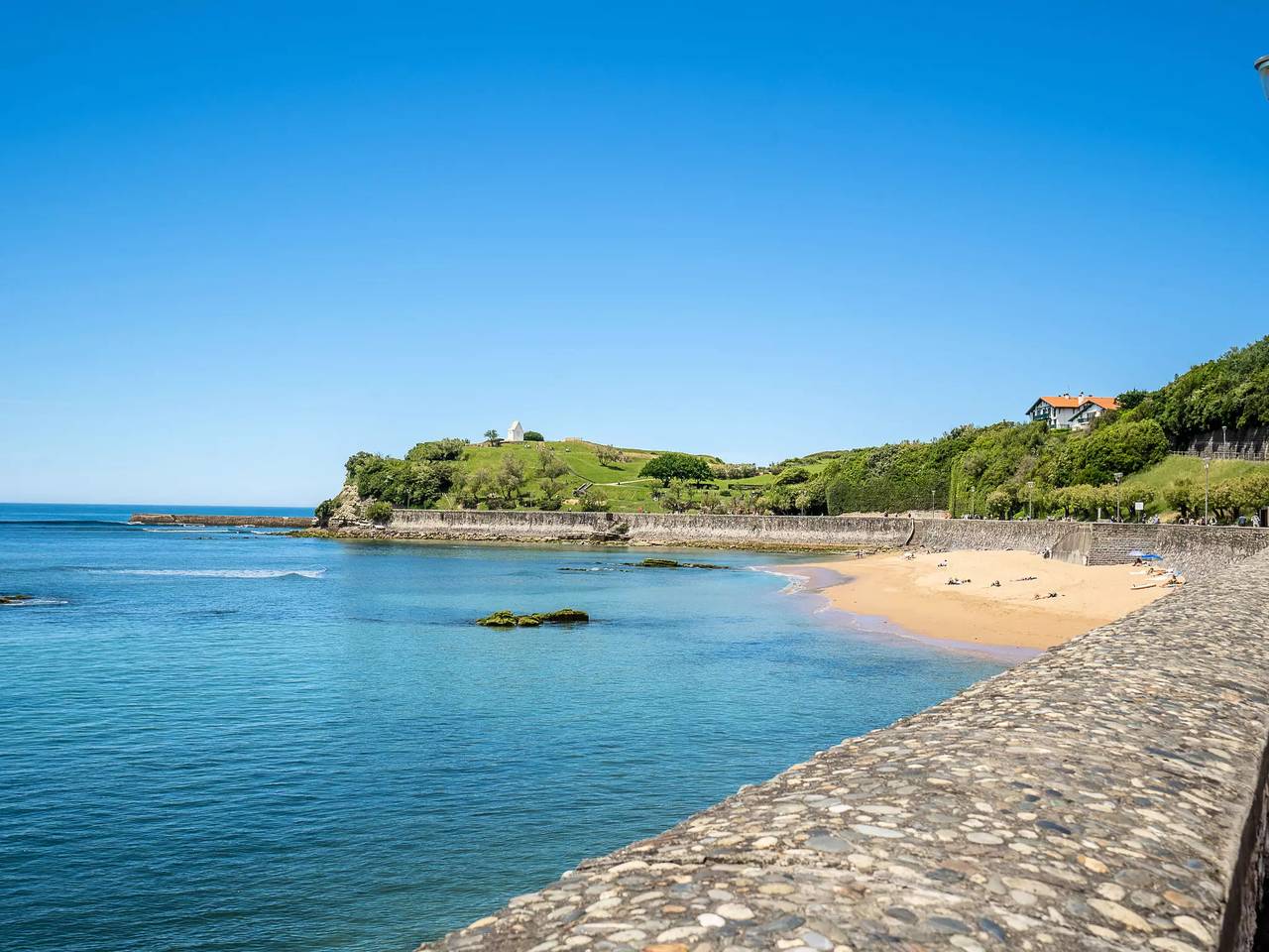 Apartamento entero, 2 estancias 4 Personas in Ciboure, Region de Bayona