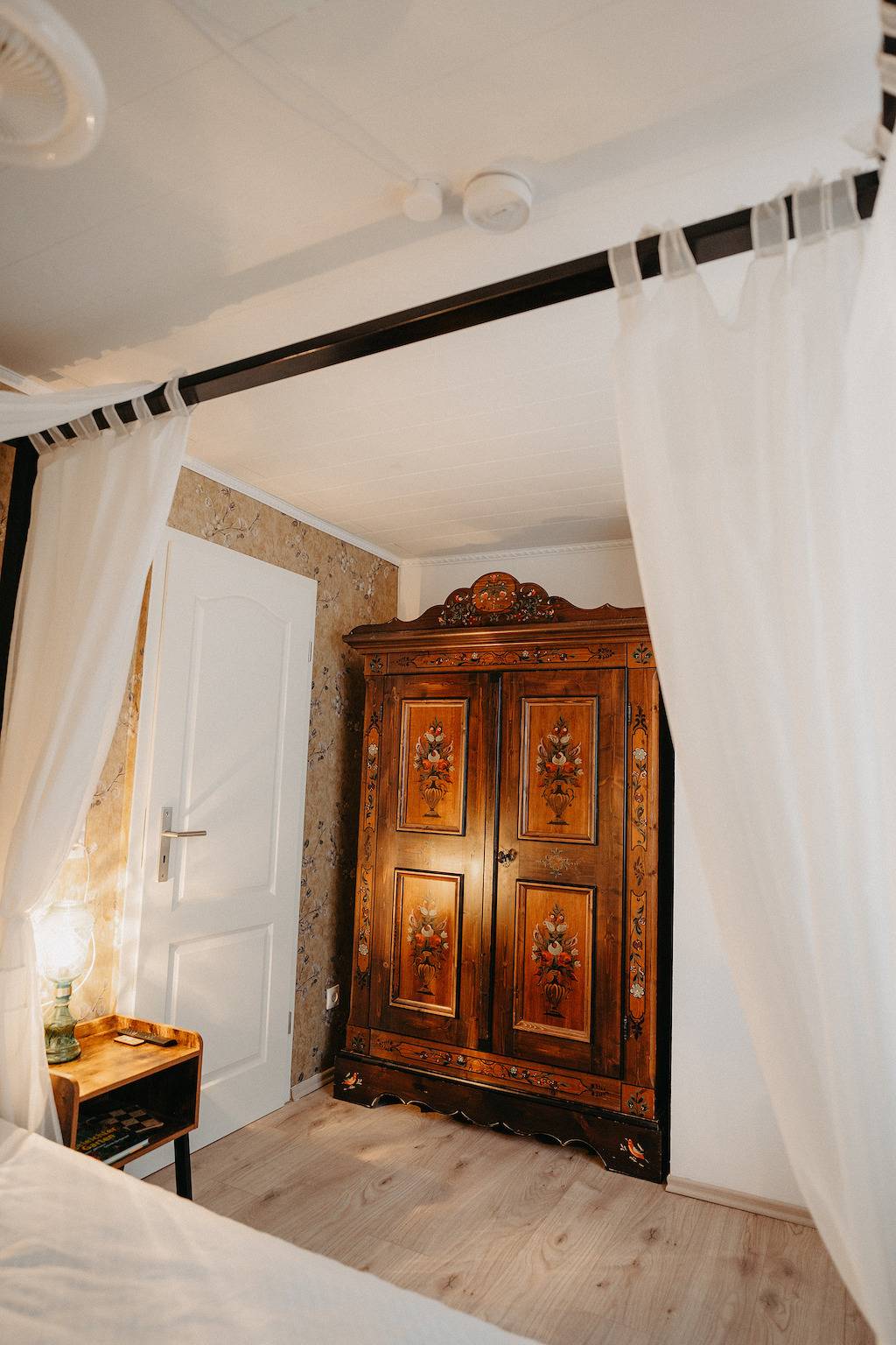 Ganze Ferienwohnung, Altes Häusle am Waschbach-Weintraube in Edenkoben, Südliche Weinstraße