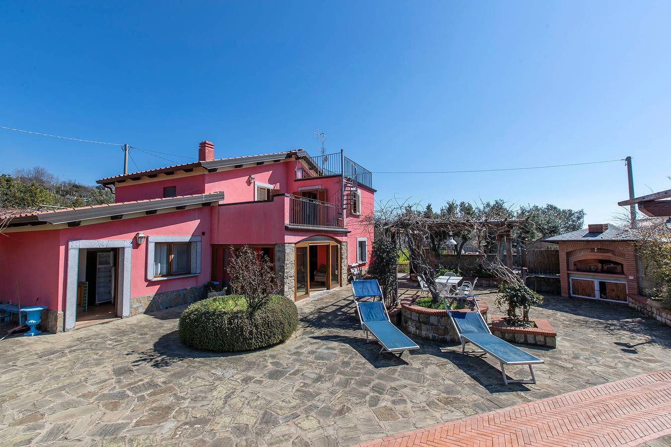 Villa La Ginestra in Pisciotta, Cilento Coast