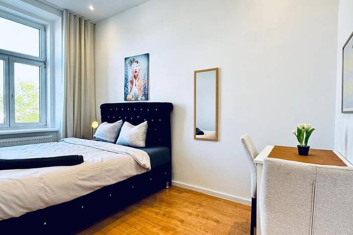 Ganze Wohnung, Privatzimmer in 3-Zi-Wohnung wenige Schritte vom Kaufpark in Liesing, Wien