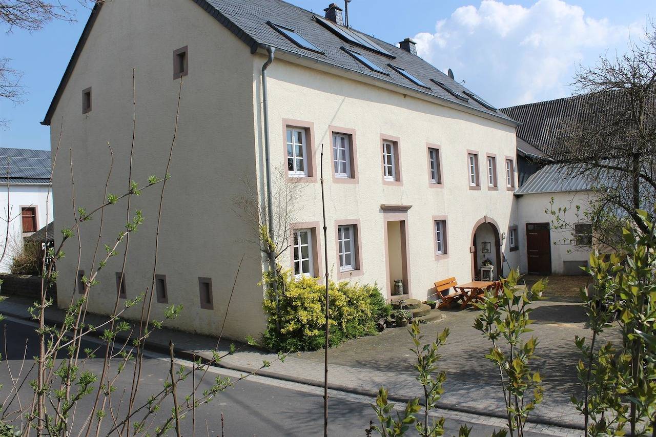 Ganze Ferienwohnung, Ferienwohnungen Bauernhof Heck in Halsdorf, Eifelkreis Bitburg-Prüm