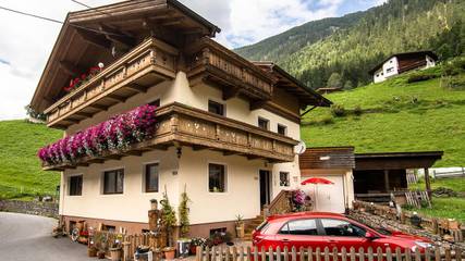 Hütte für 4 Personen, mit Garten in Jerzens