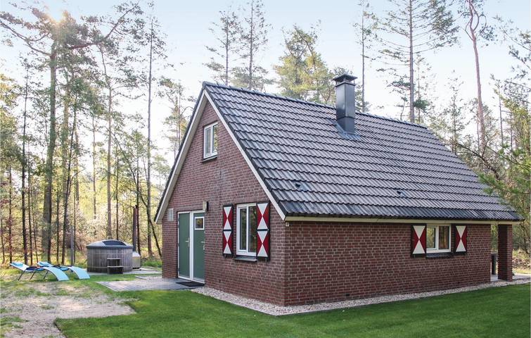 Ferienhaus für 6 Personen, mit Terrasse und Garten