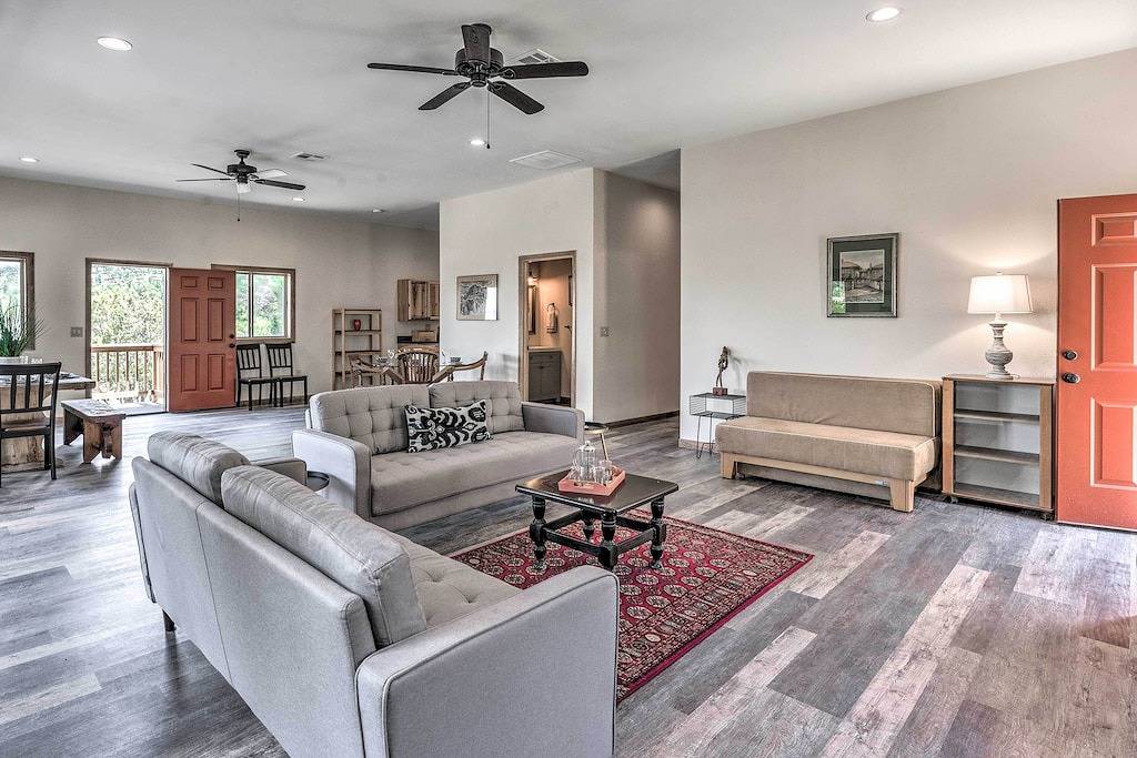 Modern Mtn Home w/ Sports Court, Near Alto Lake! in Alto, Ski Apache