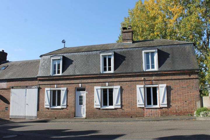 Maison d’hôte pour 3 personnes, avec jardin et vue à Damville