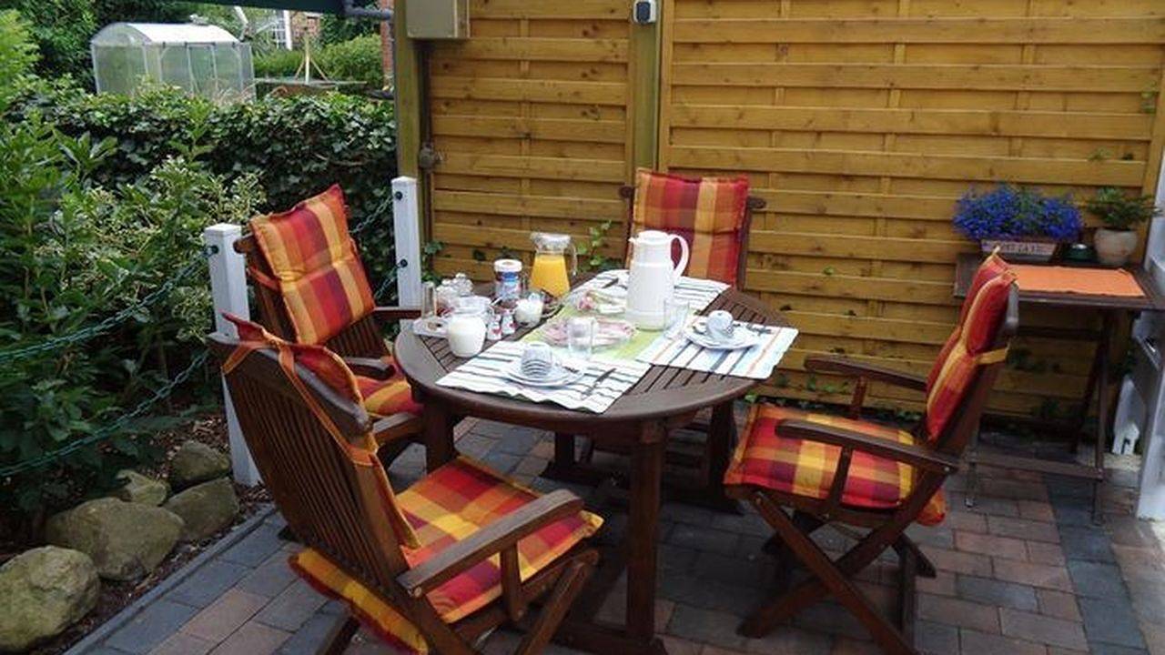 Doppelzimmer für 2 Personen (20 m²) in Emden in Emden, Ostfriesland