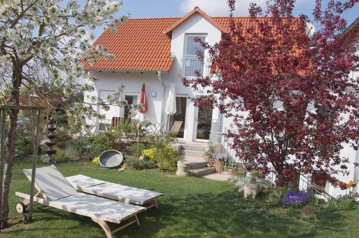 Ferienhaus für 2 Personen, mit Terrasse und Garten in Bad Windsheim