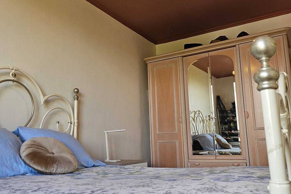 Entire apartment, Bright apartment with balcony in a wooded residence in Brétigny-sur-Orge, Essonne