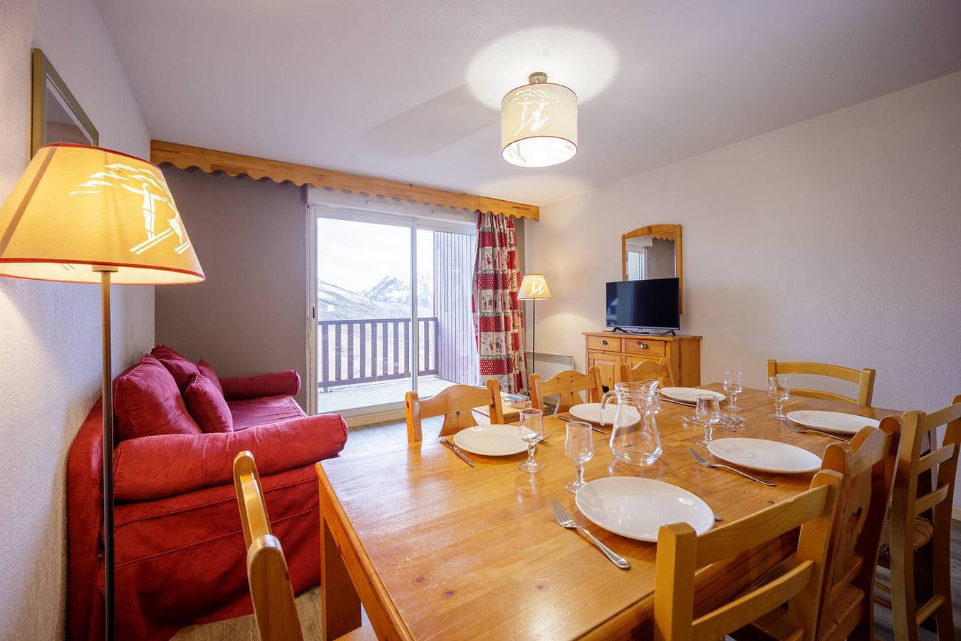 Apartamento vacacional entero, Apartamento de vacaciones para 10 personas con balcón in Germ, Pirineos franceses