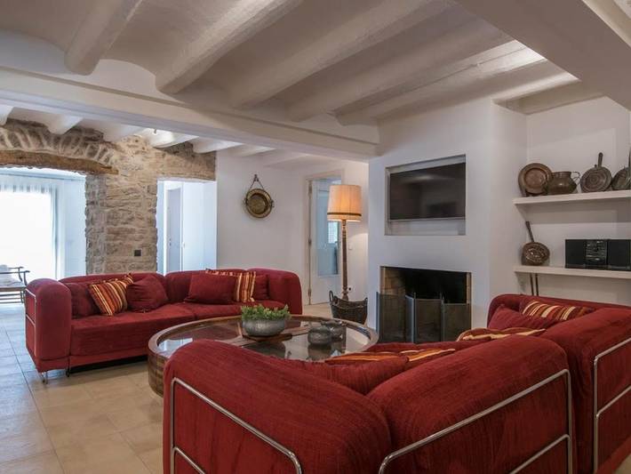 Casa de huéspedes para 6 personas, con Terraza y Jardín en El Bages
