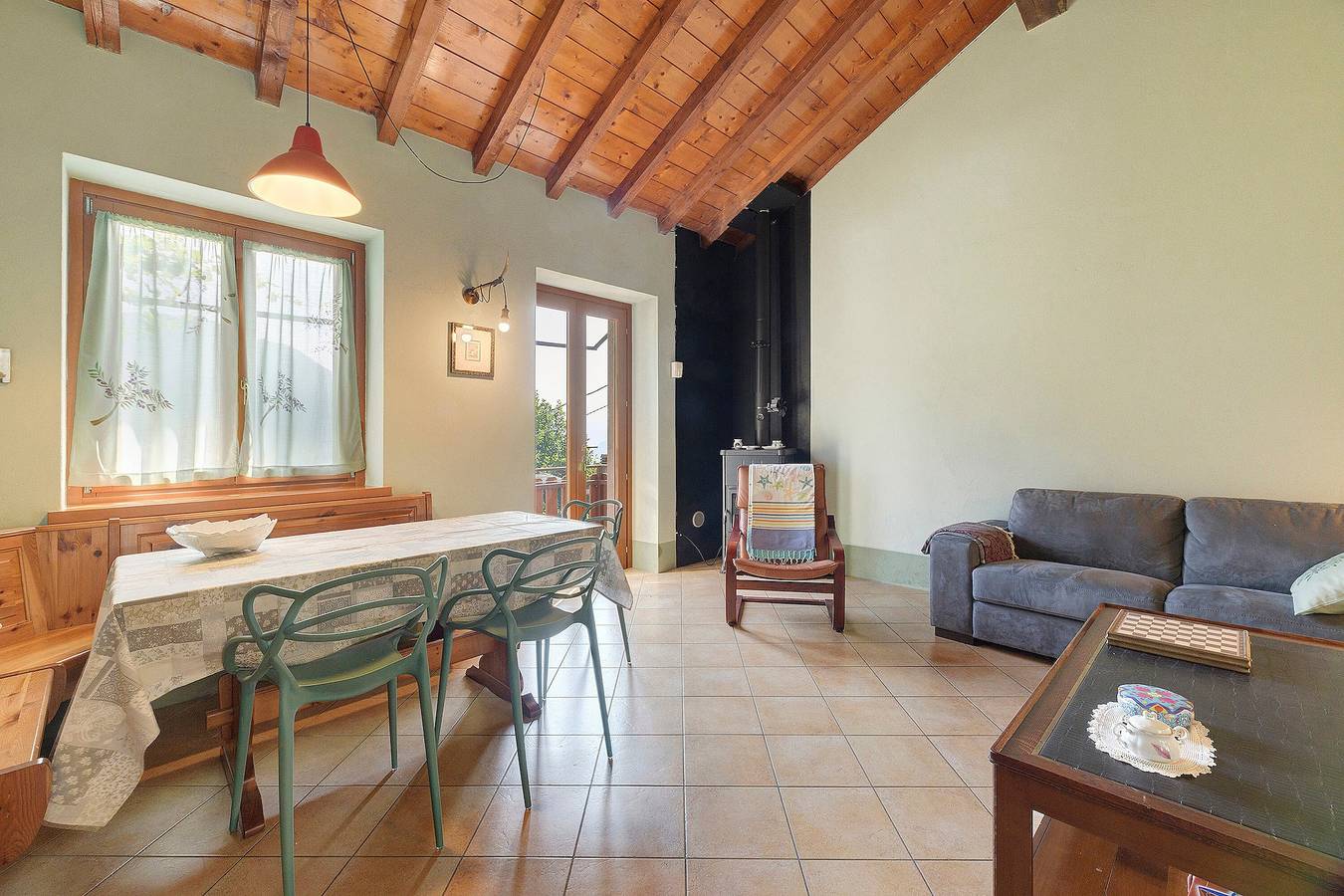 Casa vacanze 'Agnese' con vista lago, terrazza privata e Wi-Fi in Pradello (Bellano), Bellano