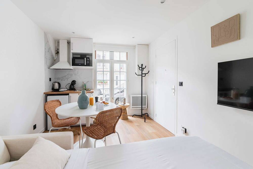 Apartamento entero, Escapade urbaine Appartement Mairie des lilas in Les Lilas, Sena-Saint Denis