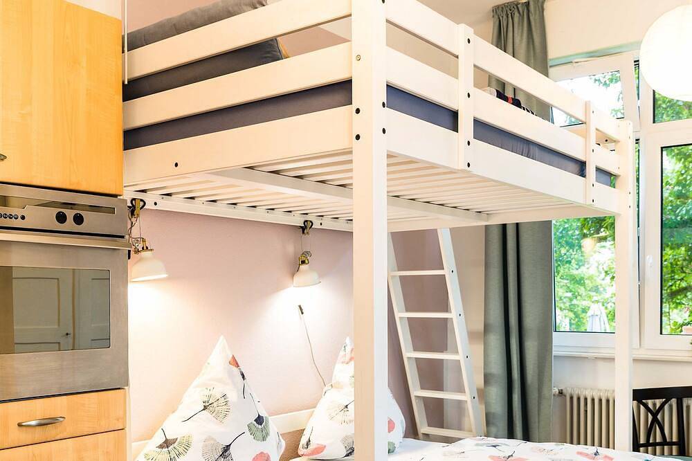 Ganze Wohnung, Apartment Am Birnbaum, 25qm, 1 Wohn-/Schlafzimmer, max. 4 Personen in Reutlingen, Neckar-Alb