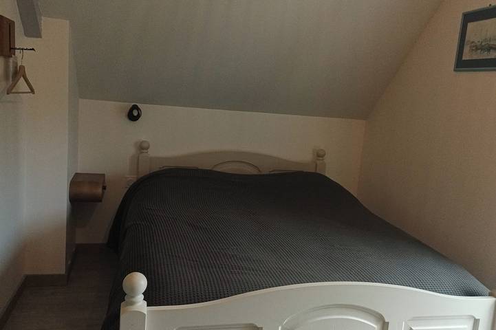 Gîte pour 4 personnes, avec terrasse et jardin à Le Molay-Littry - 4