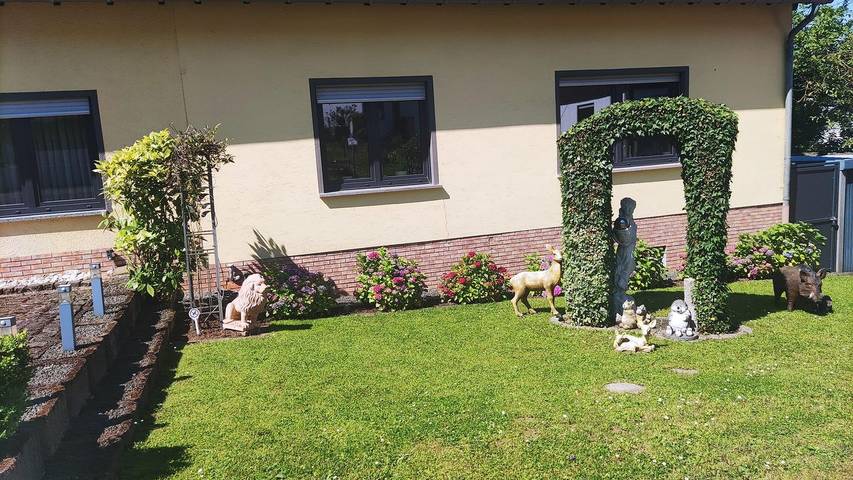 Ferienwohnung für 4 Personen in Schweich an der Römischen Weinstraße - 2