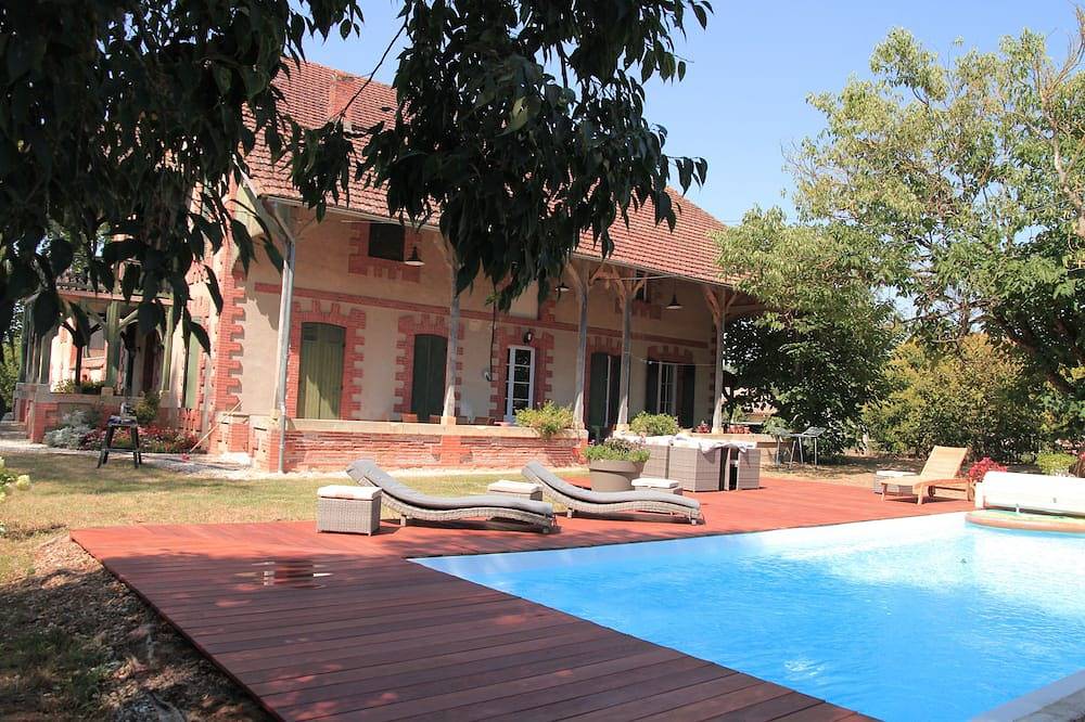 La Prunéloise, een karakteristiek huisje dat op je wacht in Lafitte-sur-Lot, Marmande en omgeving