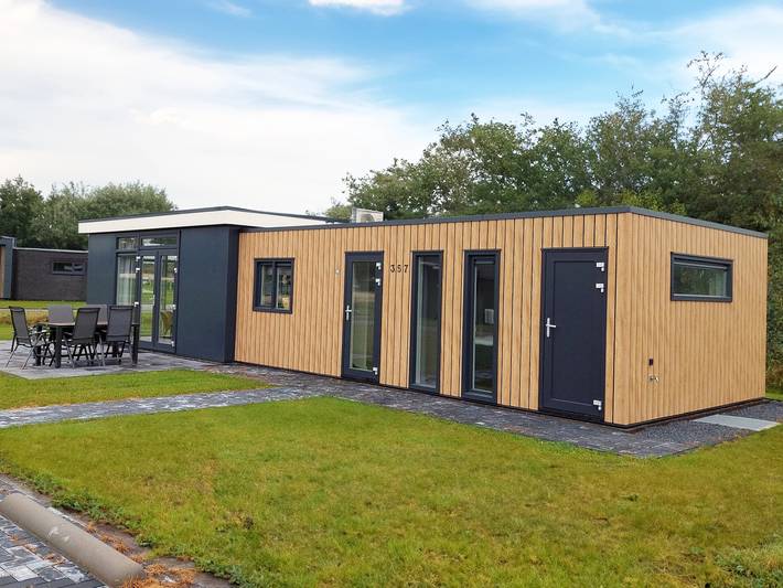 Bungalow für 4 Personen, mit Balkon/Terrasse und Sauna sowie Terrasse