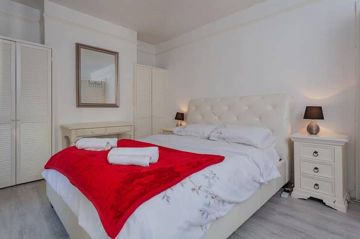 Location de vacances pour 6 personnes, avec piscine dans Derry Londonderry - 3