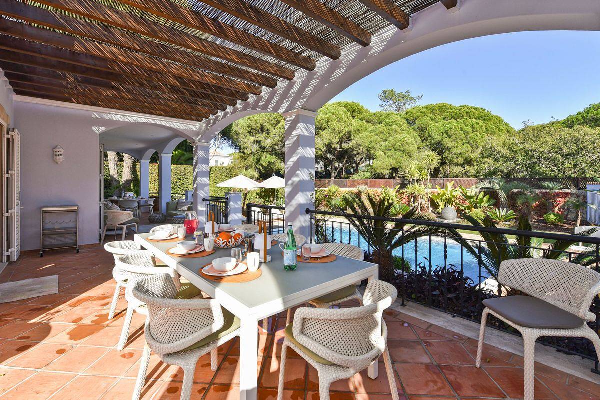 Villa Troto in Almancil, Parque Natural da Ria Formosa