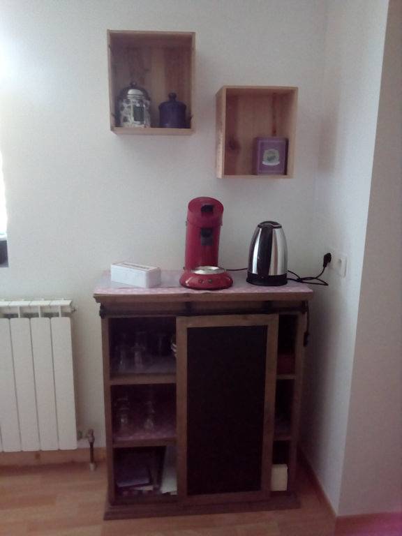 Les Crayons, chambre pleine de charme pour 2 personnes - Les Crayons in Hauterives, Région de Valence