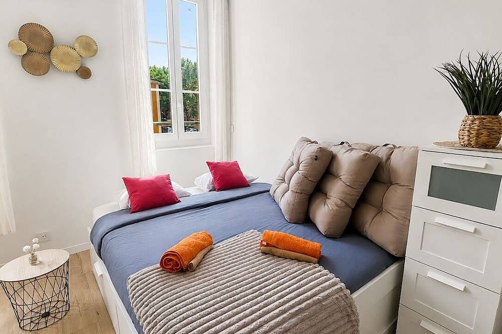 Appartement entier, L'Estival - neuf, centre-ville, clim, Wifi, gare à 6 min in Aubagne, Côte méditerranéenne (France)