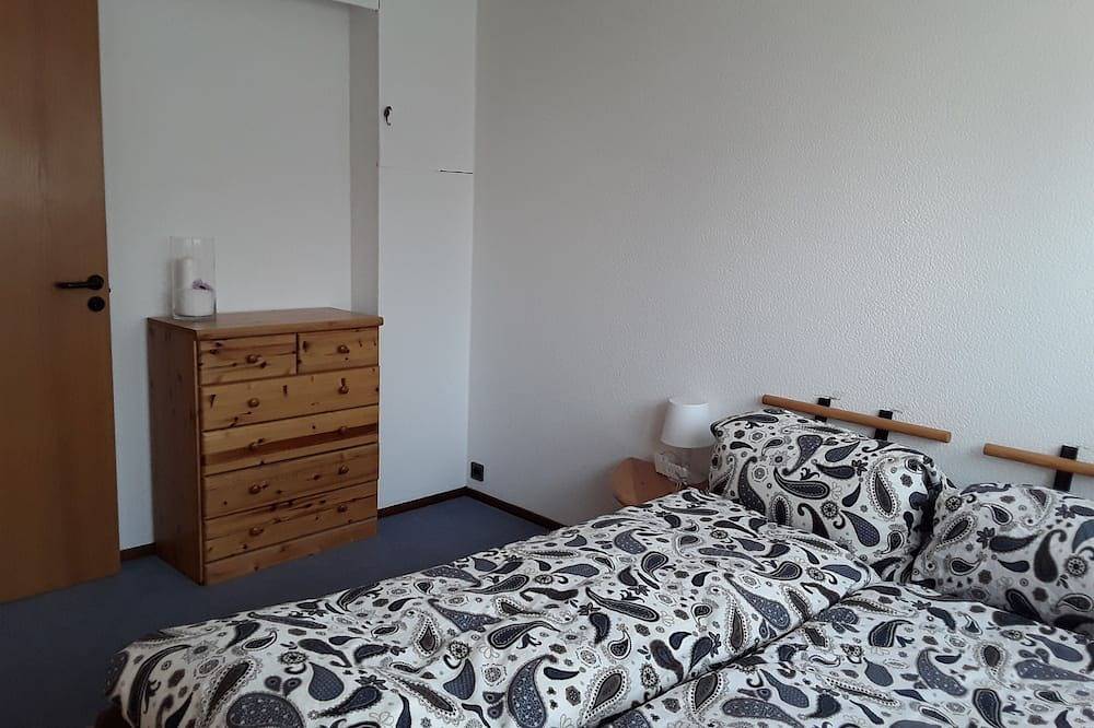 Ganze Wohnung, Familienfreundliche Ferienwohnung mit Sonnenterasse auf 45 qm mit Wlan in Horn-Bad Meinberg, Kreis Lippe