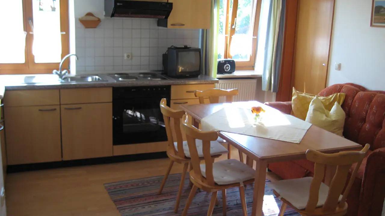 Ganze Ferienwohnung, Ferienwohnung für 3 Personen (38 m²) in Neuötting in Neuötting, Landkreis Altötting