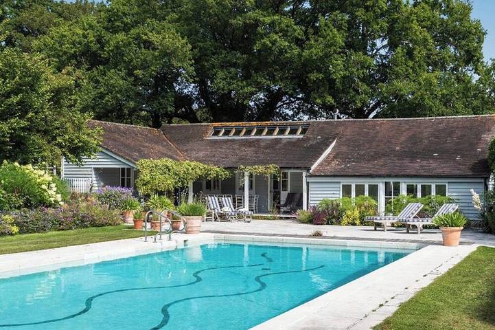 Holiday rental for 4 people, with sauna, with pets in West Sussex