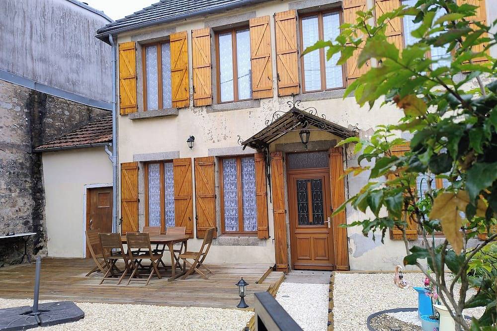 Gite cozy parc naturelle Morvan in Lormes, Naturpark Morvan