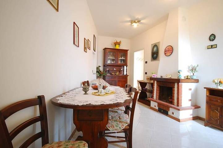 Casa indipendente con giardino a pochi minuti dall'abbazzia di San Galgano in Monticiano, Siena e dintorni
