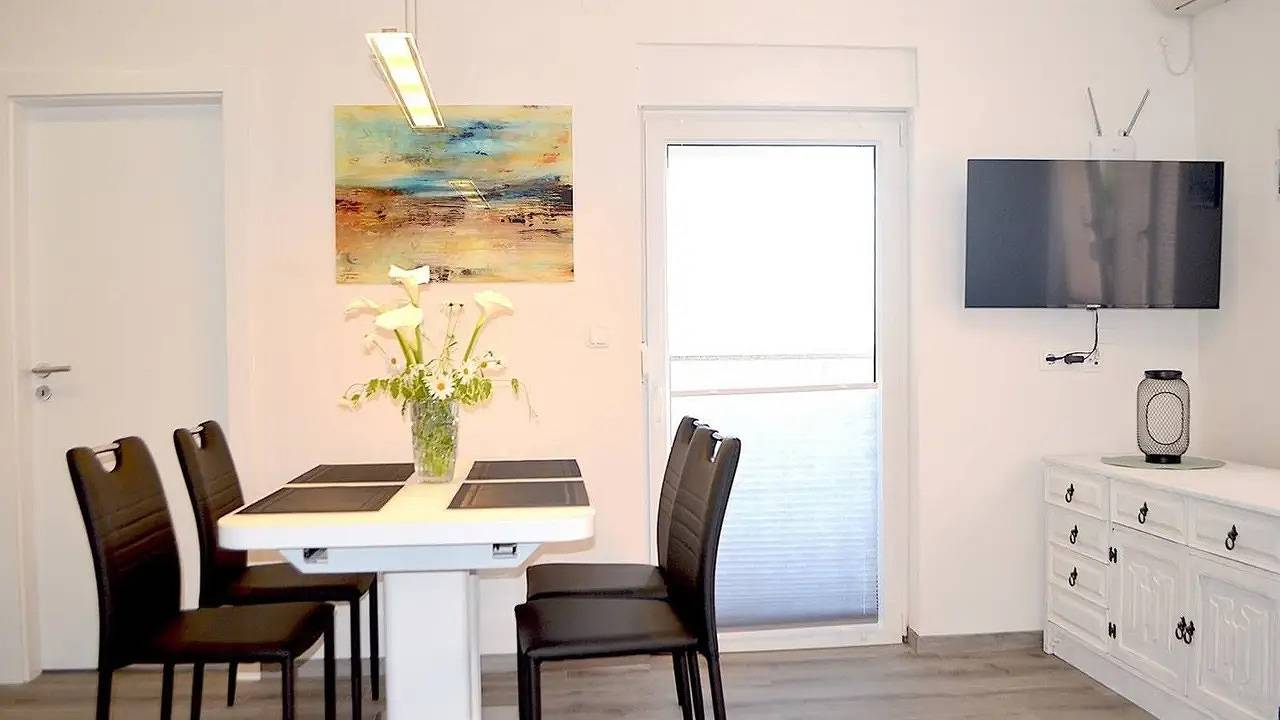 Entire holiday apartment, Ferienwohnung für 4 Personen (54 m²) in Preko in Preko, Ugljan Island