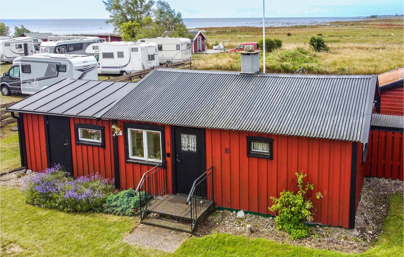 Hus för 5 Personer med trädgård in Öland