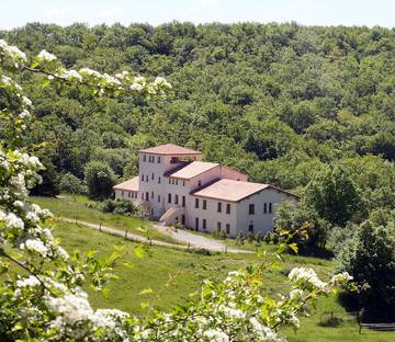 Gîte pour 20 personnes, avec jardin ainsi que piscine et terrasse, animaux acceptés à Sonnac-sur-l'Hers
