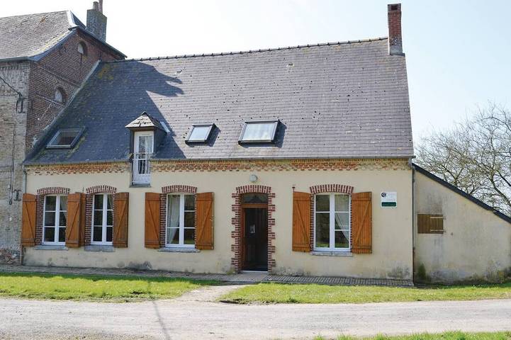 Gîte pour 6 personnes, avec jardin, animaux acceptés à Chigny
